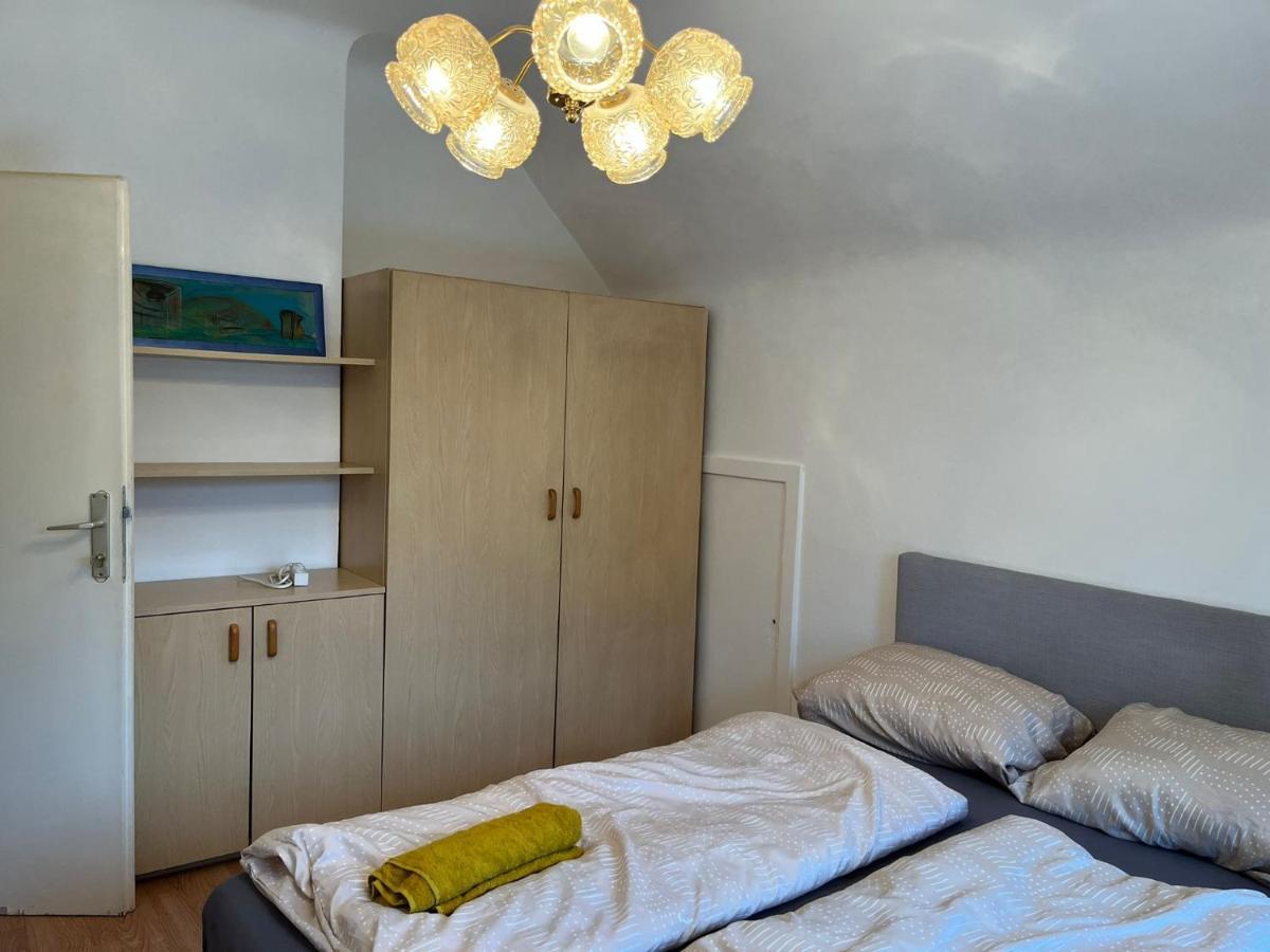 Breathtaking Shared Villa Near Danube River /W Garden And Parking Вена Экстерьер фото
