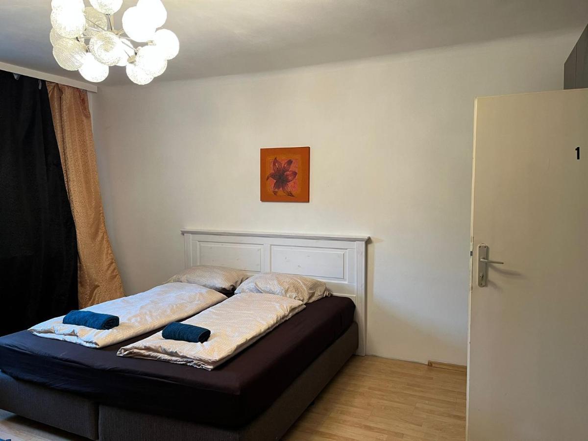 Breathtaking Shared Villa Near Danube River /W Garden And Parking Вена Экстерьер фото