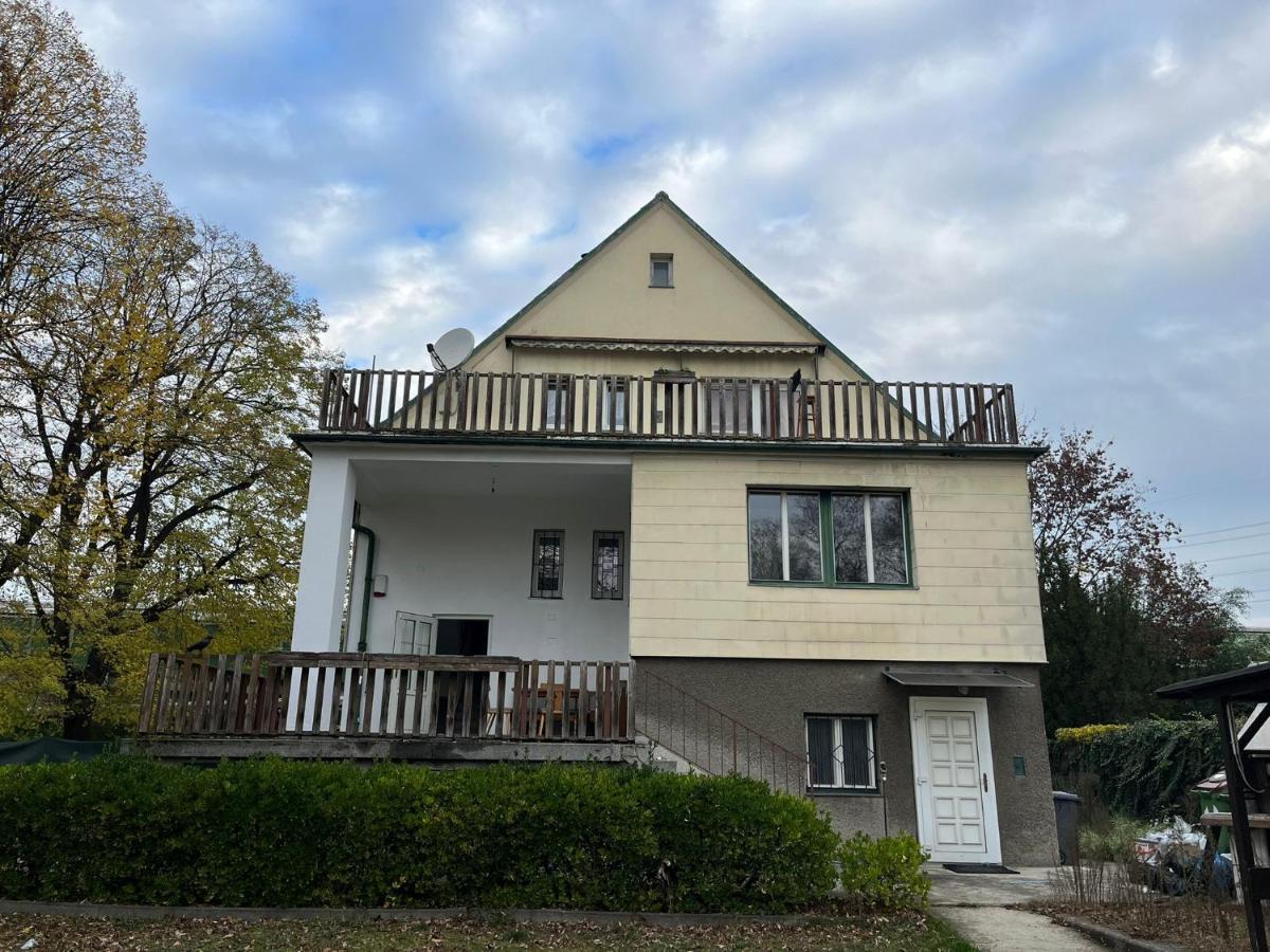 Breathtaking Shared Villa Near Danube River /W Garden And Parking Вена Экстерьер фото
